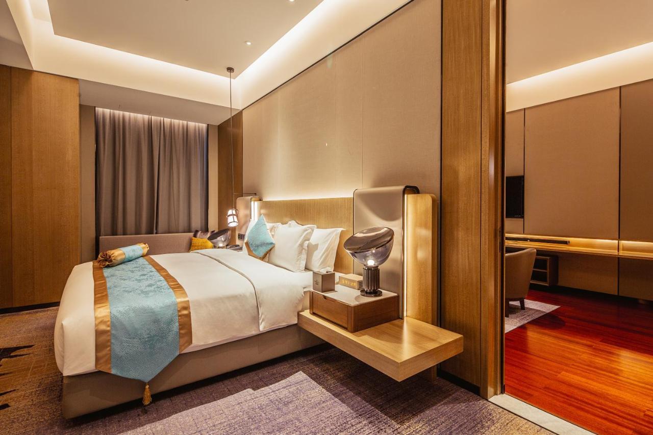 Sunshine Plaza Taiyuan Downtown Hotel Exterior foto